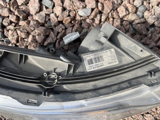 Правая блок фара Peugeot/Citroen 9677810280 цена, от 293.35 USD