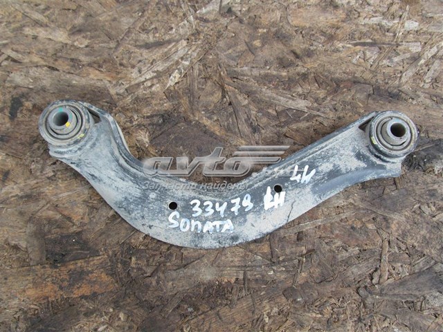 55110C2100 Hyundai/Kia braço oscilante superior esquerdo de suspensão traseira