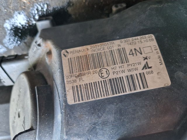Купить 260100017R Renault (RVI) Фара основная правая
