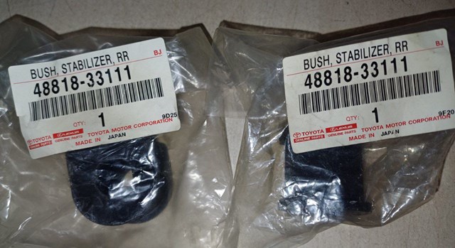 Резинка заднего стабилизатора Toyota 4881833111 цена, от 8.94 USD
