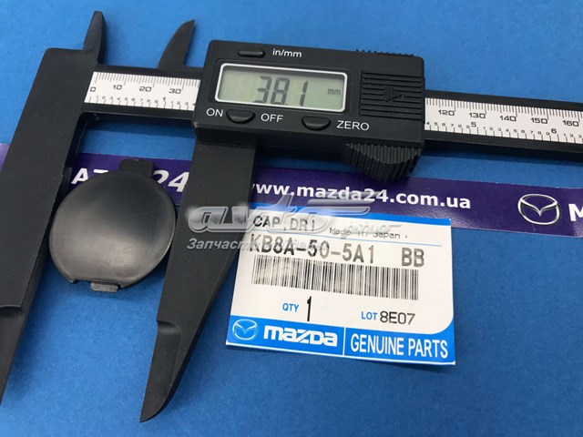 Купить KB8A505A1BB Mazda Заглушка бампера правая