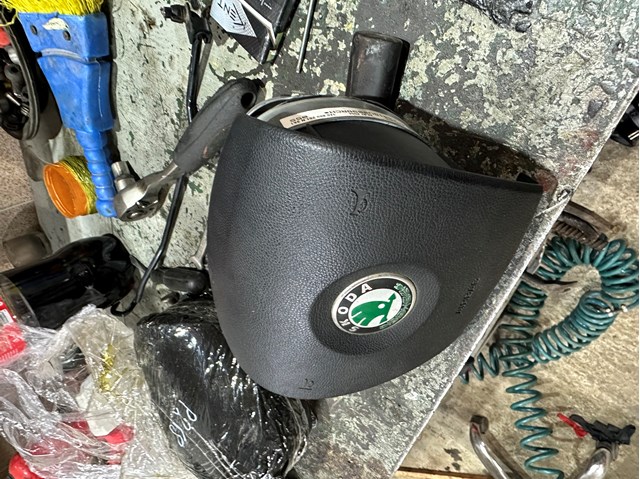 1Z0880201N3X1 VAG cinto de segurança (airbag de condutor)