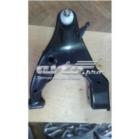 4864060020 Toyota braço oscilante inferior esquerdo de suspensão dianteira