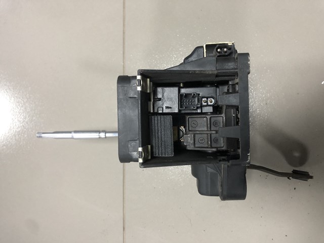 A1402670937 Mercedes 