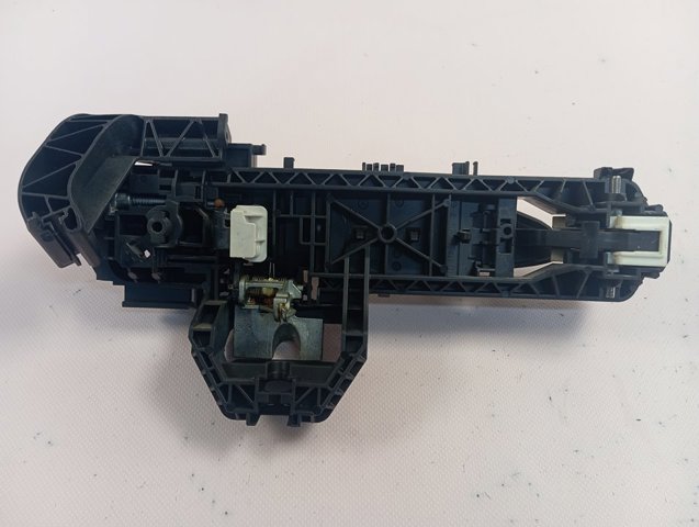 Ручка двери левой, наружняя, перед/зад Mercedes A2047600170649197 цена, от 7.63 USD