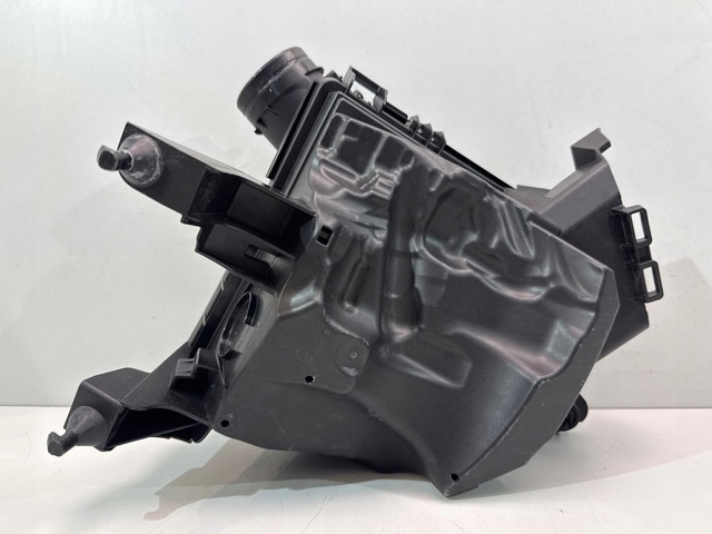 Купить 13718472015 BMW Корпус воздушного фильтра