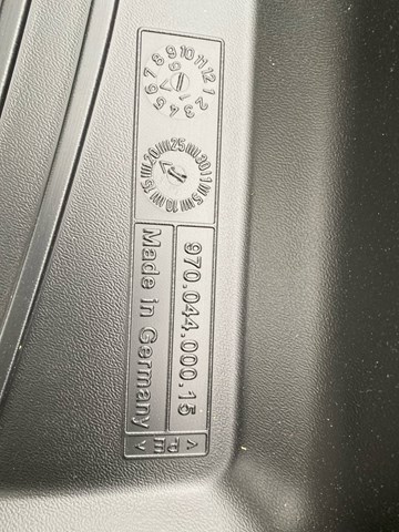 97004400015 Porsche 