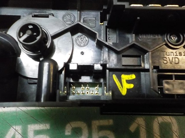 Регулятор вентилятора отопителя VAG 6V0820045C9B9 цена, от 28.25 USD