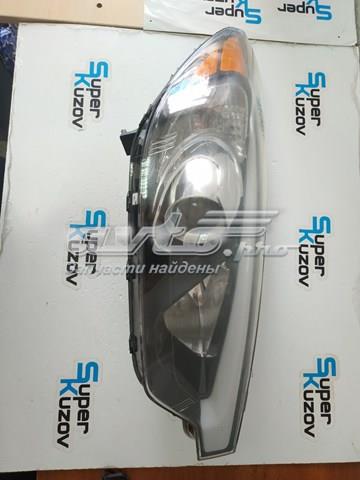 Фара правая Hyundai/Kia 92102A7200