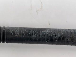  Tesla 107757700C
