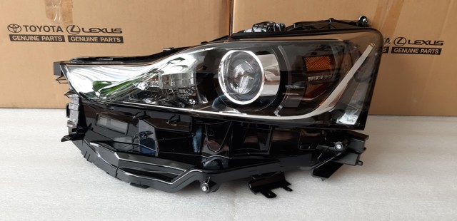 Фара левая Toyota 8118553810 цена, от 972.47 USD