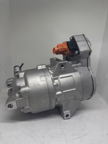 926006UM0A Nissan/Infiniti Компрессор хладагента