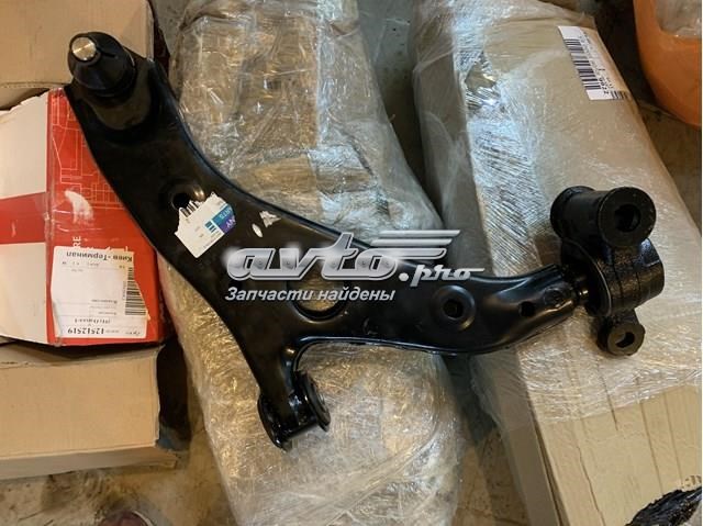 KD3534350E Mazda braço oscilante inferior esquerdo de suspensão dianteira