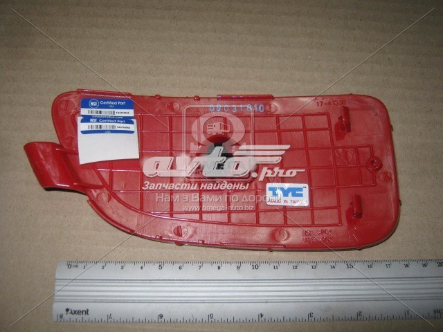 Отражатель бампера заднего правый TYC 17A353009N цена, от 15.13 USD