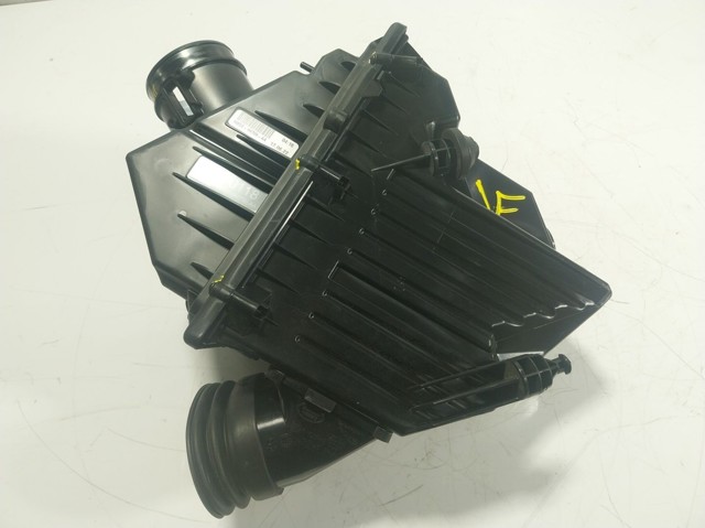 Купить LR139639 Land Rover Корпус воздушного фильтра