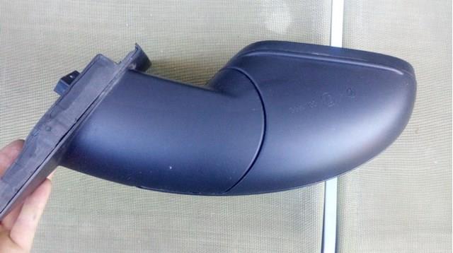 Правое боковое зеркало Opel 13329081