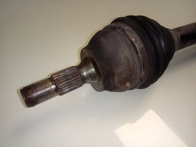 Привод передний правый Peugeot/Citroen 9816028680 цена, от 133.16 USD