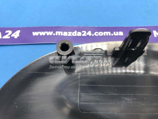 Эмблема решетки радиатора GSH751730 Mazda