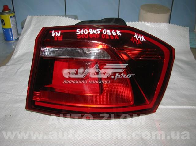 510945096K VAG Задний правый внешний фонарь