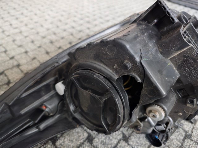 Правая блок фара Hyundai/Kia 92102G5040 цена, от  USD