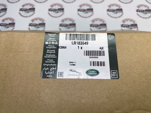 Натяжная планка поликлинового ремня Land Rover LR183649