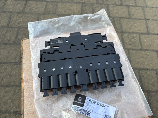  Mercedes A223540844464