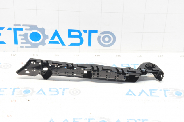 Направляющая переднего бампера, левая Subaru 57707AN05A