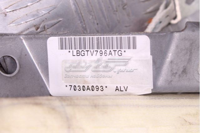 7030A093 Mitsubishi 