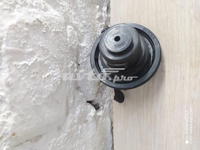 Крышка топливного Бака на Volvo V50  MW