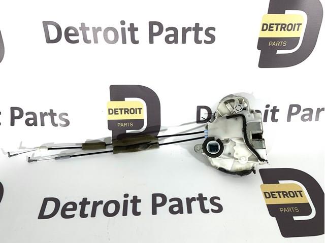 72650SNAC02 Honda Замок двери задней левой