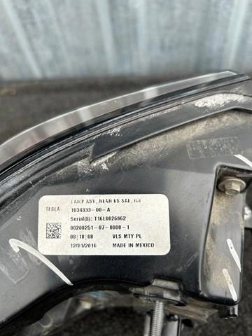 Фара задняя правая внешняя Tesla 103433300A цена, от 152.03 USD