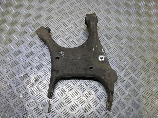 33326770954 BMW Балансир задний нижний, правый