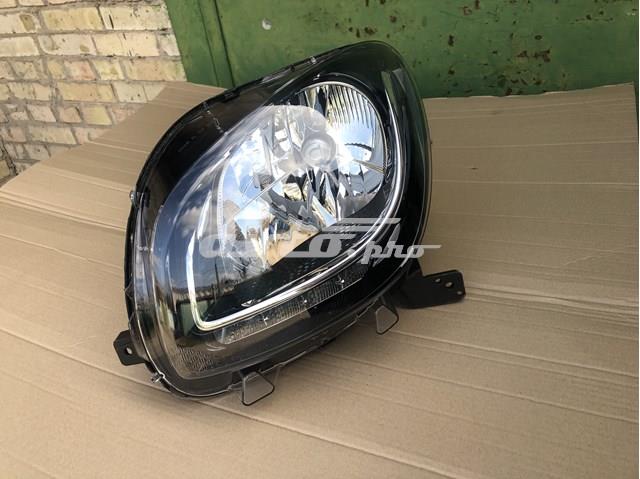 Левая фара A4538200739 Mercedes