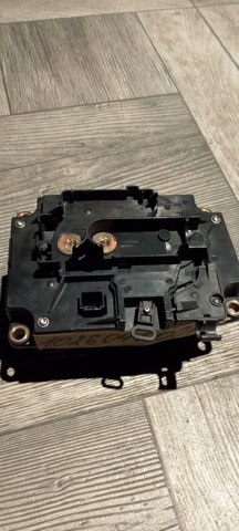 Порт зарядки Tesla 102604100M