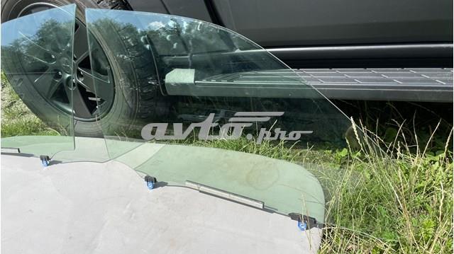 6810160610 Toyota Стекло передней двери, правой