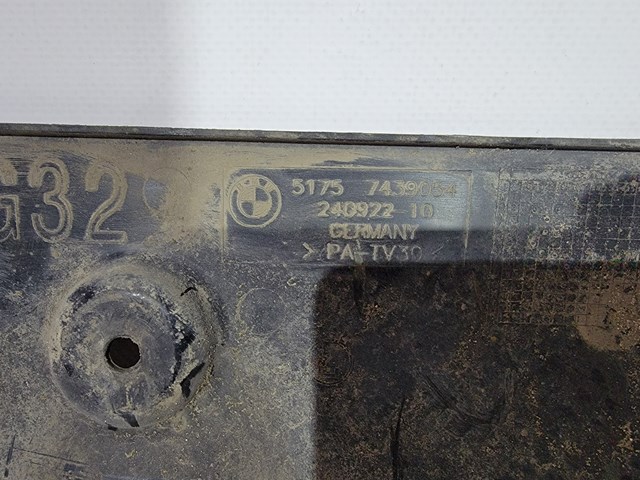  BMW 51757439054 цена, от 38.01 USD