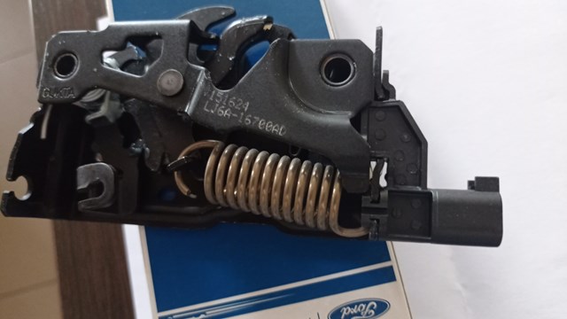 Fecho da capota Ford Kuga preço, a partir de 85,47 USD