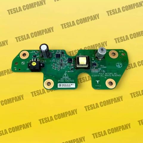  104270301G Tesla