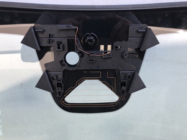 Стекло лобовое Volvo 32368961 цена, от 360.28 USD