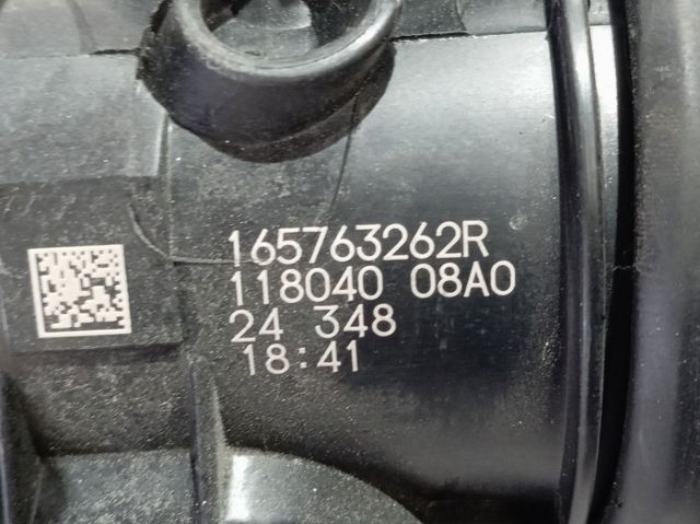 Купить 165763262R Renault (RVI) Патрубок воздушный, вход в турбину (наддув)