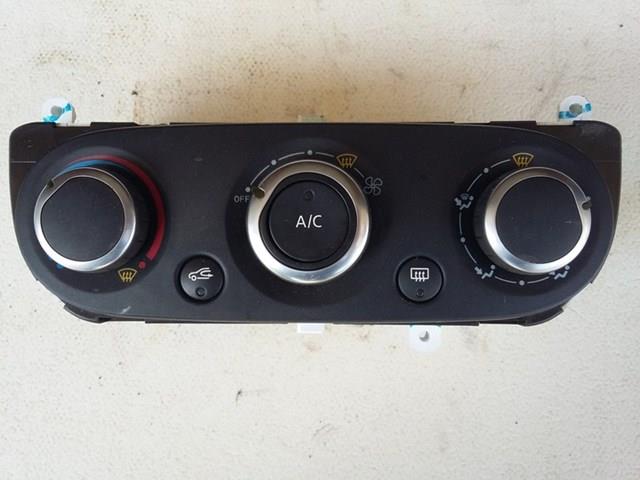 Купить 272705324R Renault (RVI) Блок управления печкой