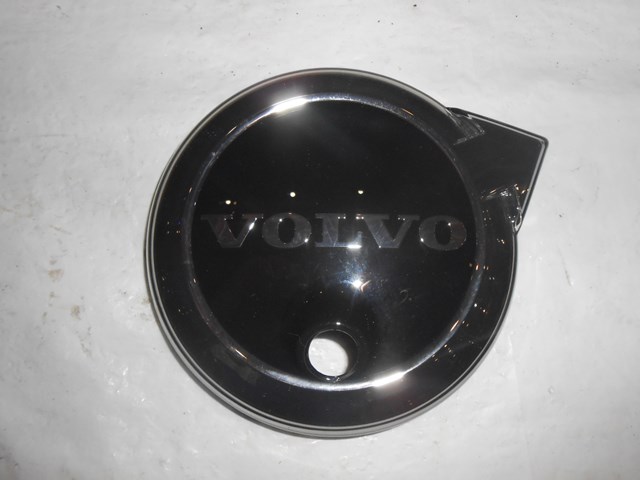 Эмблема на решетку радиатора Volvo 32337964 цена, от 152.02 USD