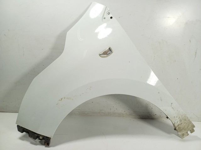 631011356R Renault (RVI) Переднее левое крыло