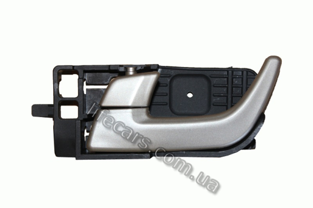 Ручка двери передней наружная левая 1068002029 Geely