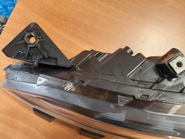 Фара левая Chrysler 68110249AE цена, от 624.89 USD