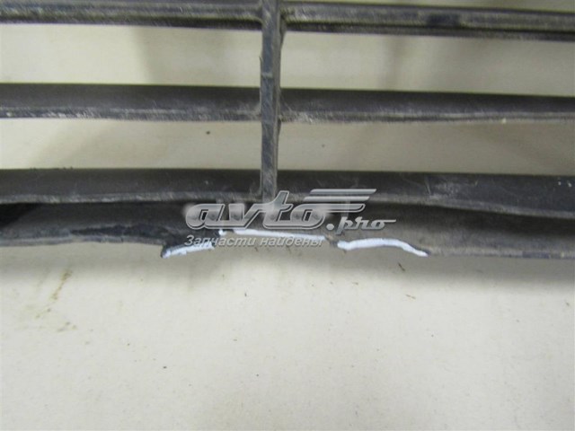 701853653C VAG Решетка радиатора