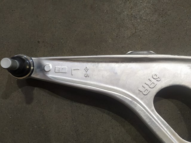 Купить 545016RR0B Nissan/Infiniti Рычаг передней подвески левый