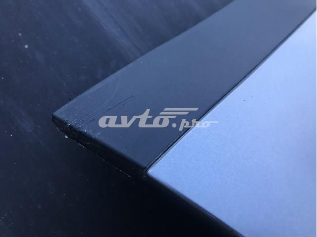 Купить LR137414 Land Rover Молдинг двери задней правой нижний