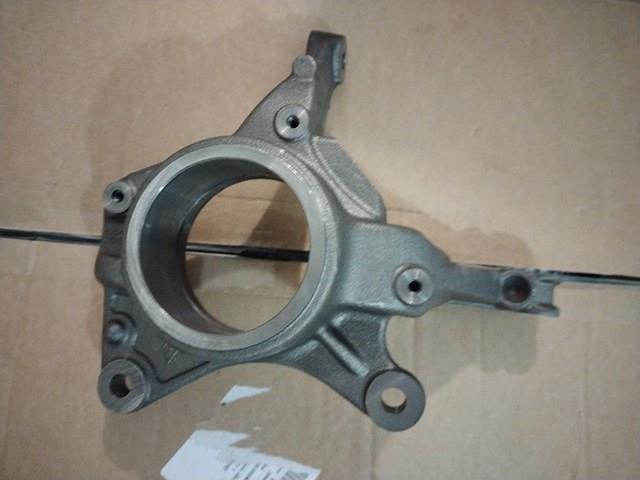Цапфа передняя правая 8200881829 Renault (RVI)