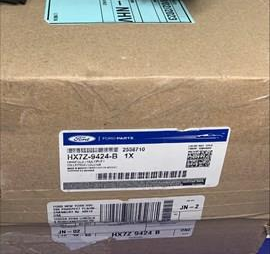 HX7Z9424C Ford Коллектор впускной